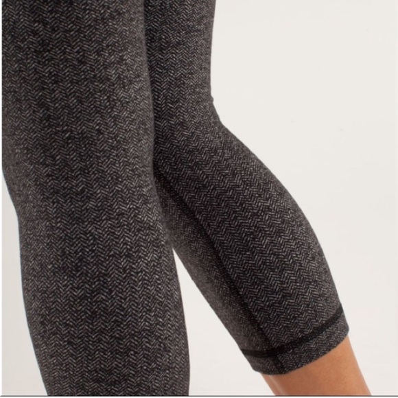 Lululemon Women’s Wunder Under Herringbone Patterns Crop Leggings Size 4 - Picture 8 of 8